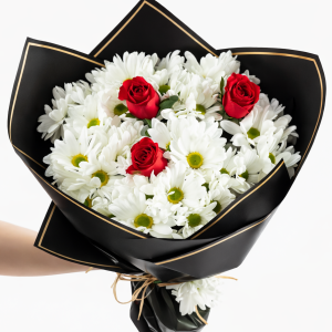 3 Kırmızı Gül ve Papatya Buketi